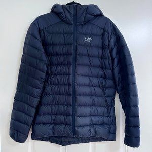 Men's Arc'teryx Cerium LT Hoody - Dark Navy Blue - Size Medium - EXCELLENT